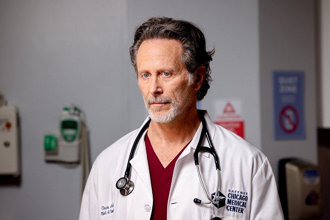 Chicago Med - May Your Choices Reflect Hope, Not Fear - Van film - Steven Weber