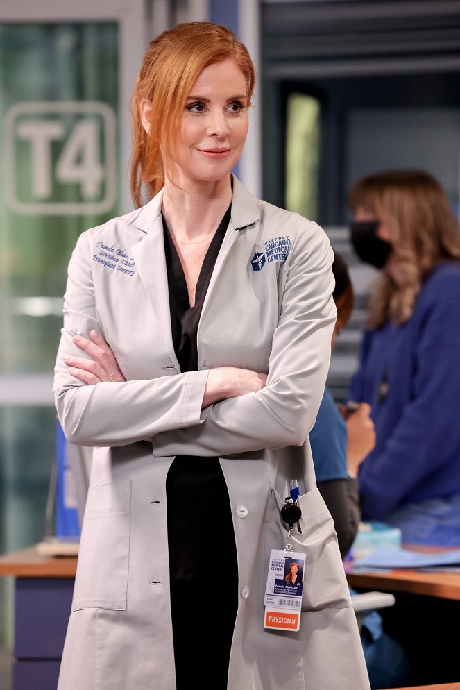 Chicago Med - Season 7 - May Your Choices Reflect Hope, Not Fear - Film - Sarah Rafferty