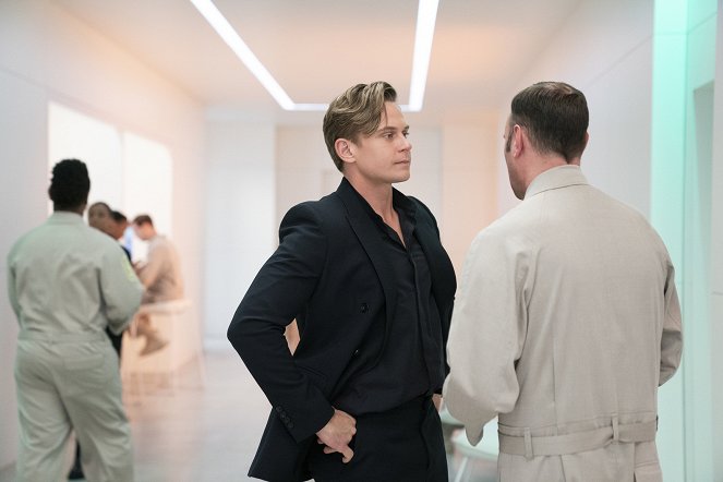 Made for Love - Under Open Sky - Photos - Billy Magnussen