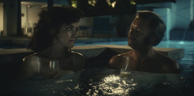 Physical - Surtout, n'insiste pas ! - Film - Rose Byrne, Rory Scovel