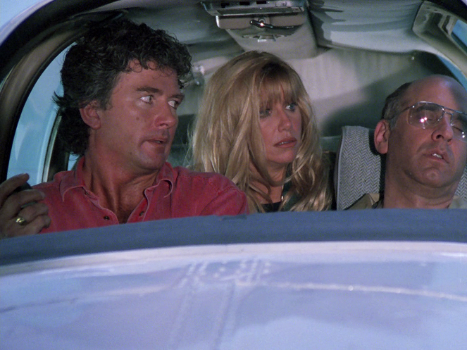 Step by Step - He Wanted Wings - Do filme - Patrick Duffy, Suzanne Somers, George Wyner