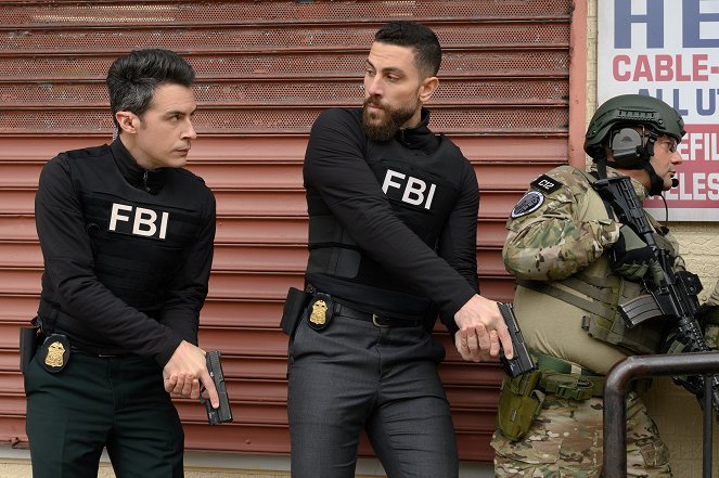 FBI: Special Crime Unit - Fostered - Photos - John Boyd, Zeeko Zaki