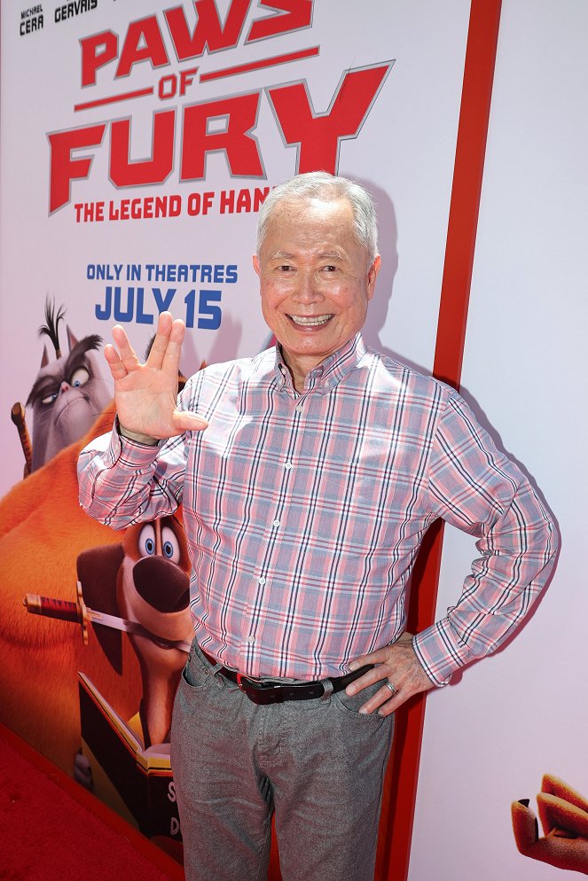 Un héroe samurái: La leyenda de Hank - Eventos - "Paws of Fury" Family Day at the Paramount Pictures Studios Lot on July 10, 2022 in Los Angeles, California. - George Takei