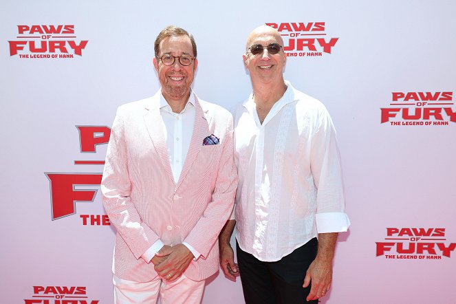Paws of Fury - Die Legende von Hank - Veranstaltungen - "Paws of Fury" Family Day at the Paramount Pictures Studios Lot on July 10, 2022 in Los Angeles, California. - Rob Minkoff, Mark Koetsier