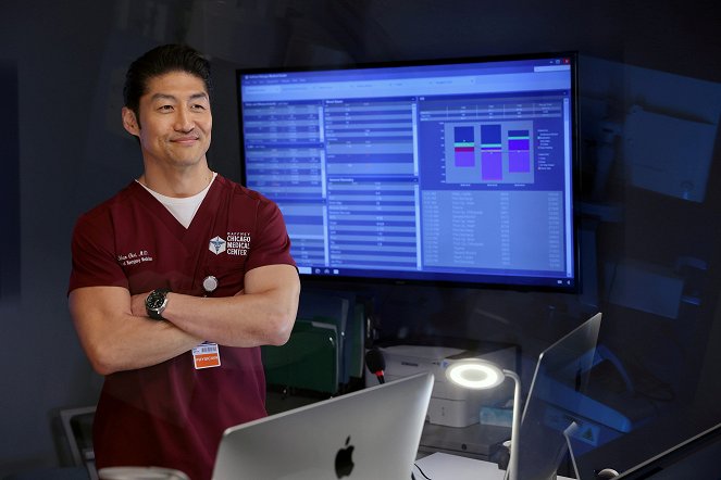 Chicago Med - Season 7 - Like a Phoenix Rising from the Ashes - Photos - Brian Tee