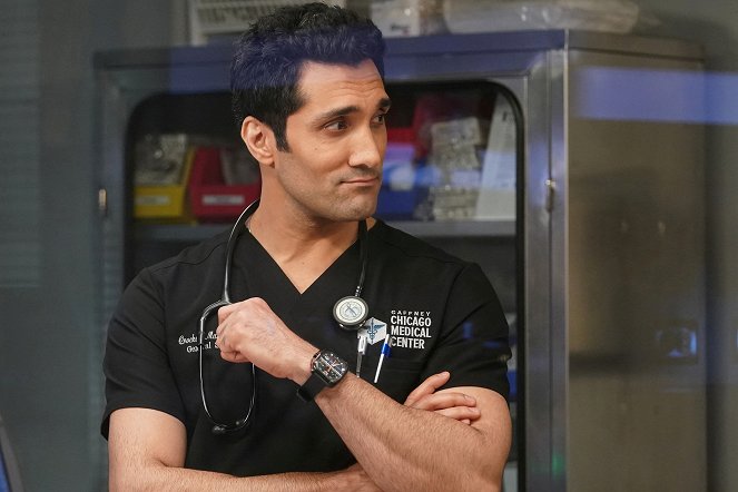 Chicago Med - End of the Day, Anything Can Happen - Van film - Dominic Rains