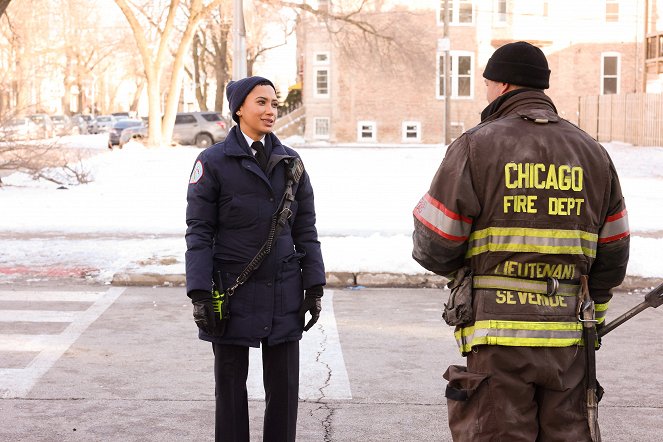 Chicago Fire - Season 10 - Hot and Fast - Z filmu - Andy Allo