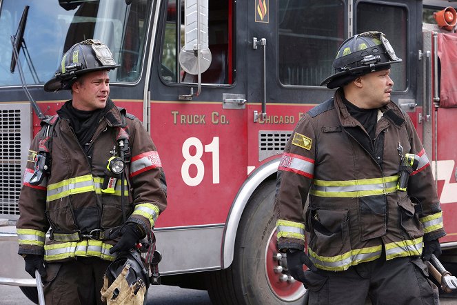 Chicago Fire - Finish What You Started - Do filme - Taylor Kinney, Joe Minoso