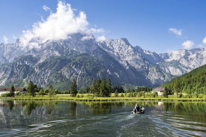 Heimatleuchten - 2022 - Ein Sommer wie damals – Seejuwelen – Ein Tag an Österreichs schönsten Seen - Van film