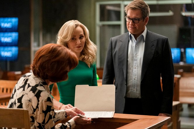 Bull - With These Hands - Photos - Geneva Carr, Michael Weatherly