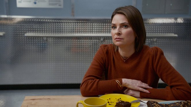 Bull - Season 6 - Am Ende der Angst - Filmfotos - MacKenzie Meehan