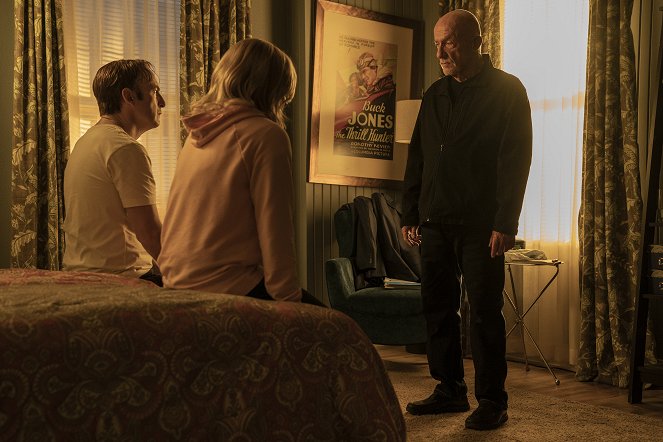 Better Call Saul - Point and Shoot - Photos