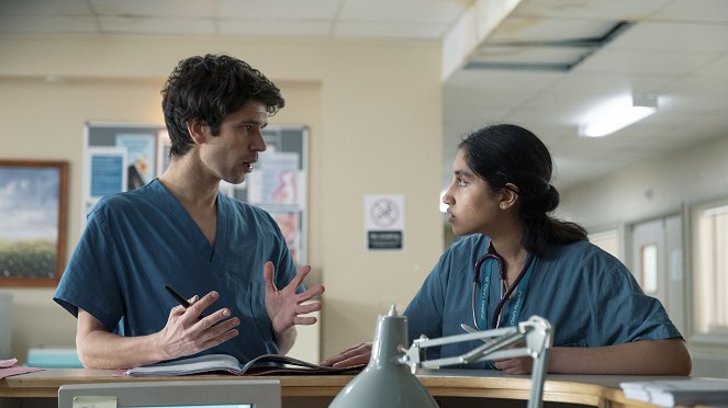 This Is Going to Hurt - Episode 3 - Film - Ben Whishaw, Ambika Mod