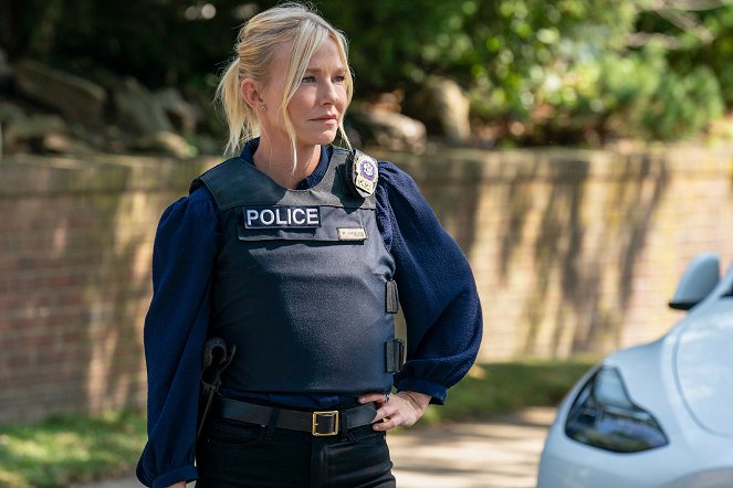 Law & Order: Special Victims Unit - Season 23 - Never Turn Your Back on Them - Photos - Kelli Giddish
