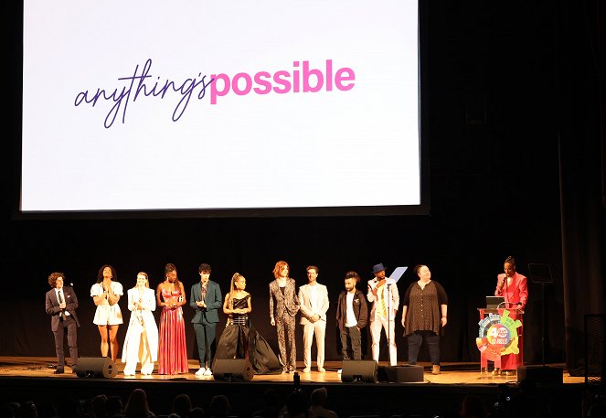 Anything's Possible - Evenementen - Outfest LA Film Festival Premiere of Anything's Possible on July 14, 2022 - Simone Joy Jones, Kelly Lamor Wilson, Abubakr Ali, Eva Reign, Ximena García Lecuona, D.J. Gugenheim, Billy Porter