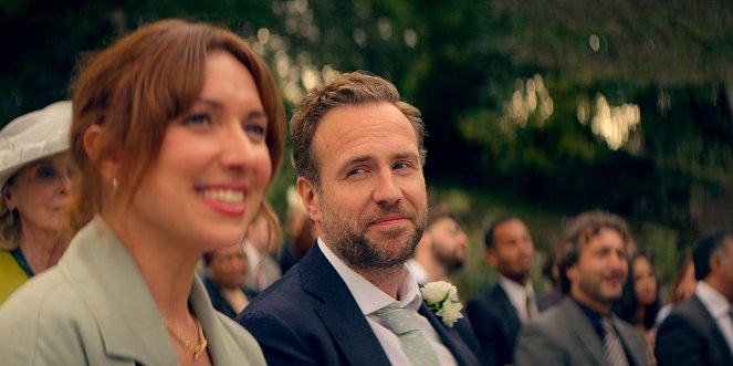Trying - J'ai peur - Film - Esther Smith, Rafe Spall
