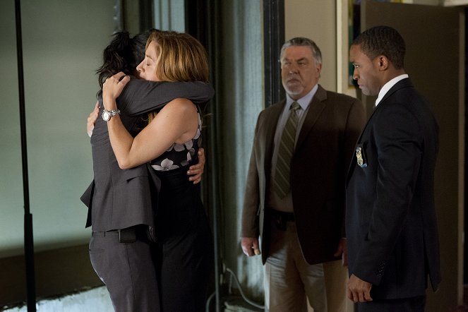 Rizzoli & Isles - Melt My Heart to Stone - Photos