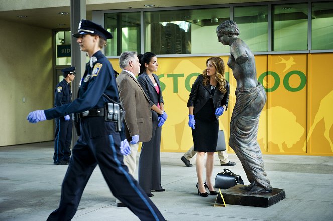 Rizzoli & Isles: Vraždy na pitevně - Série 3 - Srdce jak žhavý kámen - Z filmu