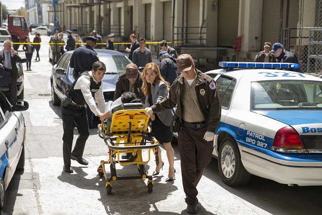 Rizzoli & Isles : Autopsie d'un meurtre - Fugue en ado mineur - Film