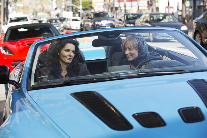 Rizzoli & Isles - Season 6 - Fake It 'Til You Make It - Photos