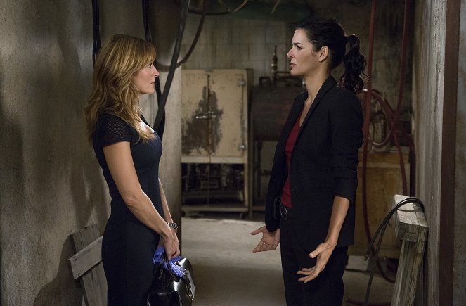 Rizzoli & Isles - Scared to Death - Photos