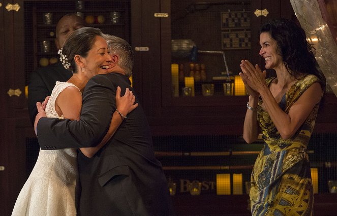 Rizzoli & Isles - A Shot in the Dark - Photos