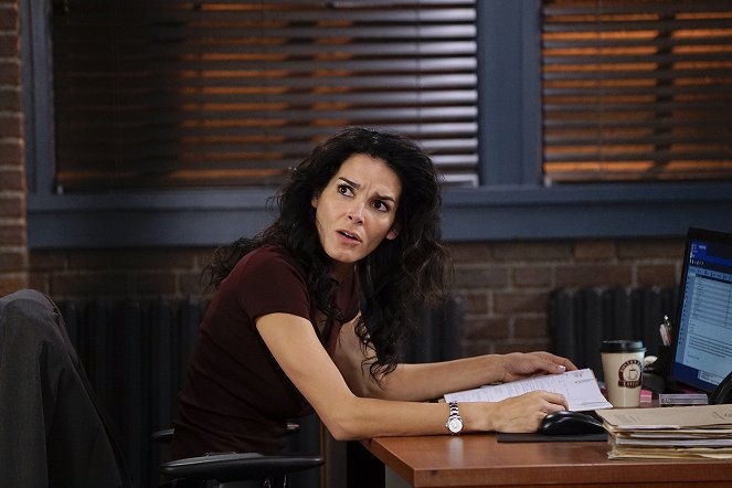 Rizzoli & Isles - There Be Ghosts - Do filme