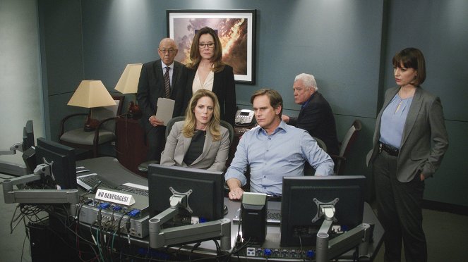 Major Crimes - Hindsight, Part 4 - Do filme