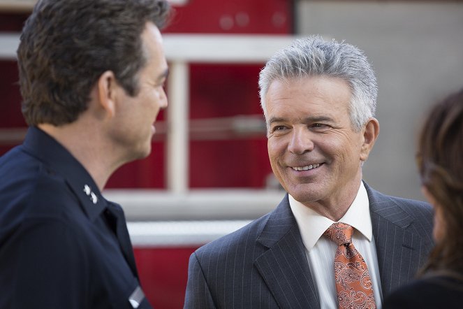 Major Crimes - Trial by Fire - Photos