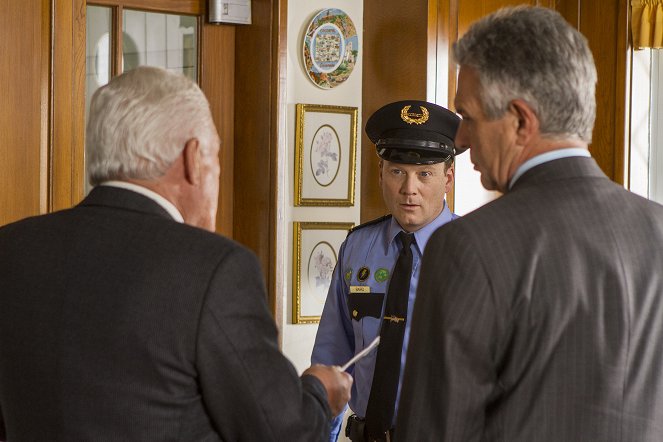 Major Crimes - Frozen Assets - Photos