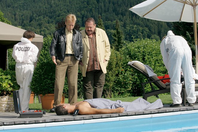 Die Rosenheim-Cops - Season 8 - Der Tod coacht mit - Do filme - Max Müller, Joseph Hannesschläger