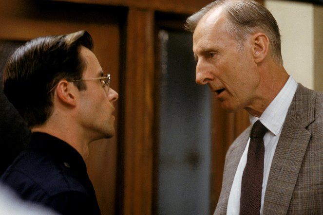 L.A. Confidential - Van film - Guy Pearce, James Cromwell