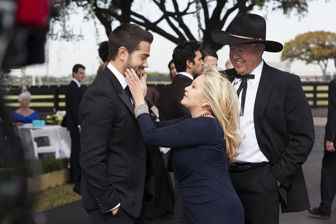 Dallas - Lifting the Veil - Photos - Jesse Metcalfe, Charlene Tilton, Steve Kanaly