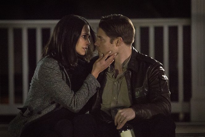 Dallas - Dead Reckoning - Photos - Jordana Brewster, Josh Henderson