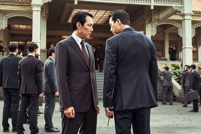 Hunt. Caza al espía - De la película - Jung-jae Lee, Woo-seong Jeong