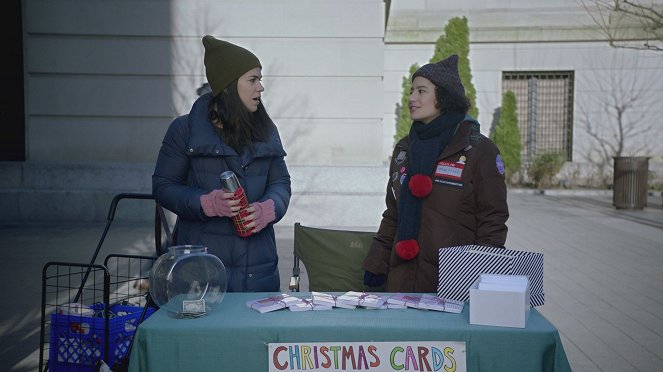 Broad City - Season 4 - Witches - Film