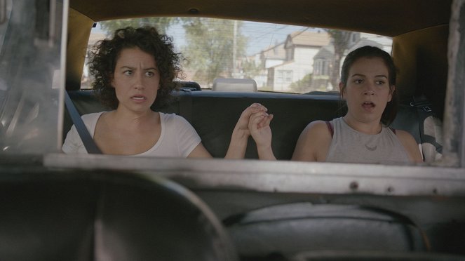 Broad City - Season 3 - Getting There - Film