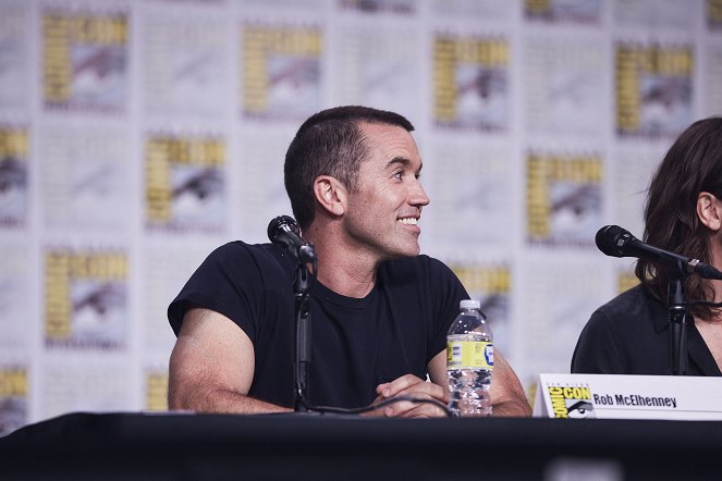 Mythic Quest: Raven's Banquet - Season 3 - Z imprez - San Diego Comic-Con Panel