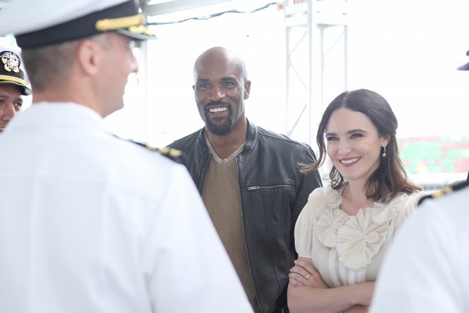 The Terminal List - Tapahtumista - The Cast of Prime Video's "The Terminal List" attend LA Fleet Week at The Port of Los Angeles on May 27, 2022 in San Pedro, California - LaMonica Garrett, Tyner Rushing