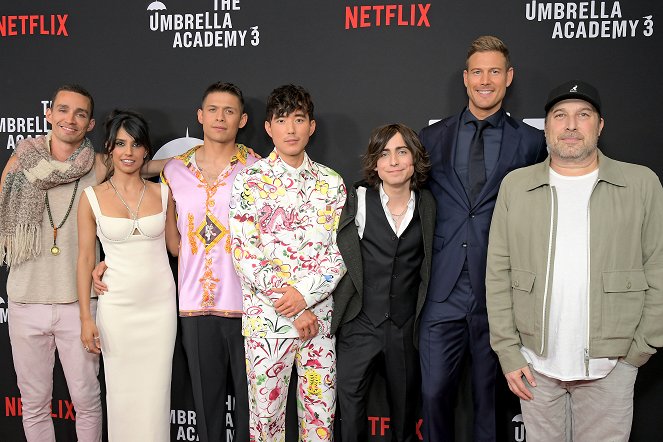 Umbrella Academy - Série 3 - Z akcií - Umbrella Academy S3 Netflix Screening at The London West Hollywood at Beverly Hills on June 17, 2022 in West Hollywood, California