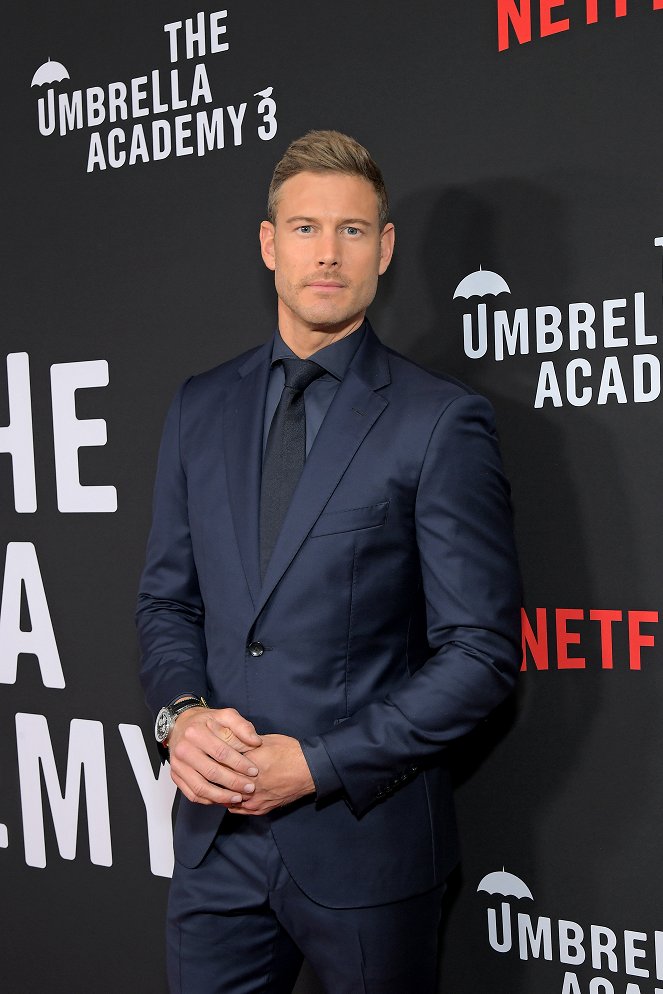 The Umbrella Academy - Season 3 - Z imprez - Umbrella Academy S3 Netflix Screening at The London West Hollywood at Beverly Hills on June 17, 2022 in West Hollywood, California