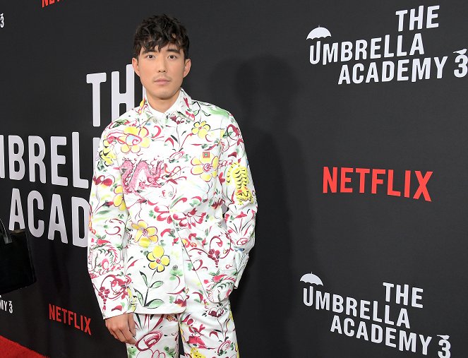 Umbrella Academy - Série 3 - Z akcií - Umbrella Academy S3 Netflix Screening at The London West Hollywood at Beverly Hills on June 17, 2022 in West Hollywood, California