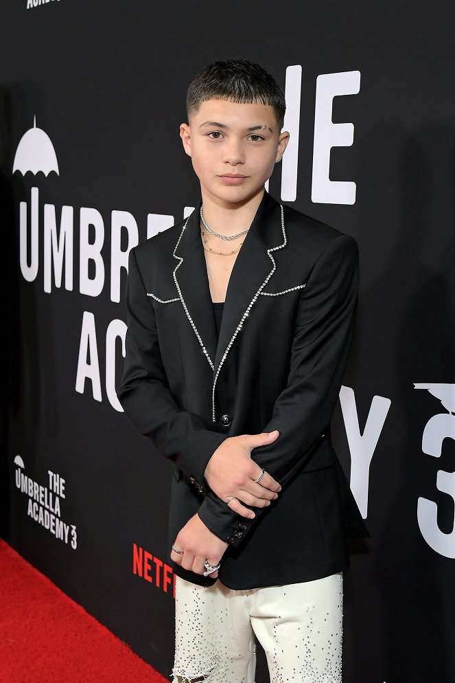 The Umbrella Academy - Season 3 - Tapahtumista - Umbrella Academy S3 Netflix Screening at The London West Hollywood at Beverly Hills on June 17, 2022 in West Hollywood, California