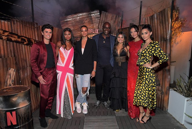 Resident Evil - Events - Resident Evil S1 Special Screening at The London West Hollywood at Beverly Hills on July 11, 2022 in West Hollywood, California - Connor Gosatti, Tamara Smart, Ella Balinska, Lance Reddick, Siena Agudong, Adeline Rudolph, Paola Nuñez