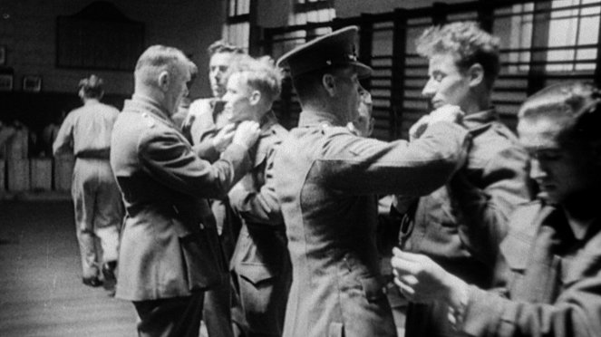 Visszaszámlálás: A II. világháború küszöbén - Filmfotók