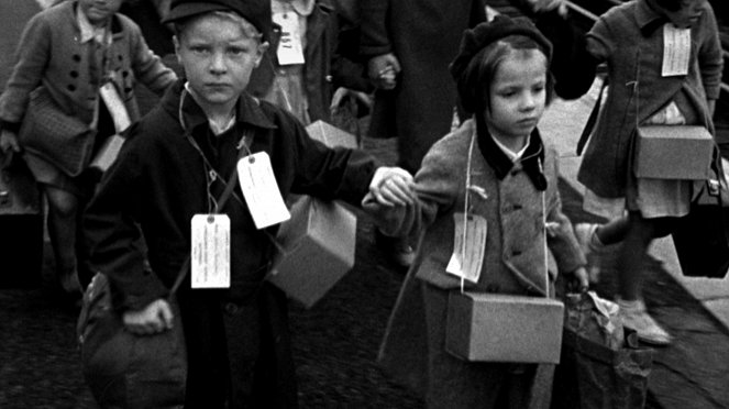 Visszaszámlálás: A II. világháború küszöbén - Filmfotók