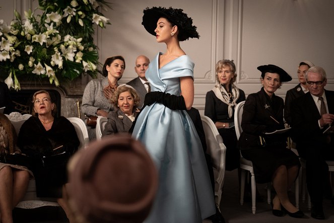 Mrs. Harris und ein Kleid von Dior - Filmfotos