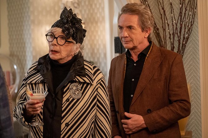 Only Murders in the Building - Season 2 - Filmfotos - Shirley MacLaine, Martin Short