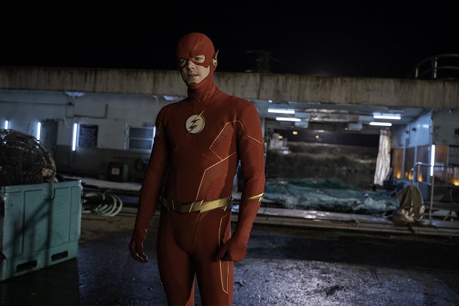 The Flash - The Curious Case of Bartholomew Allen - Photos - Grant Gustin