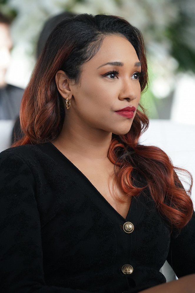 The Flash - Funeral for a Friend - Photos - Candice Patton